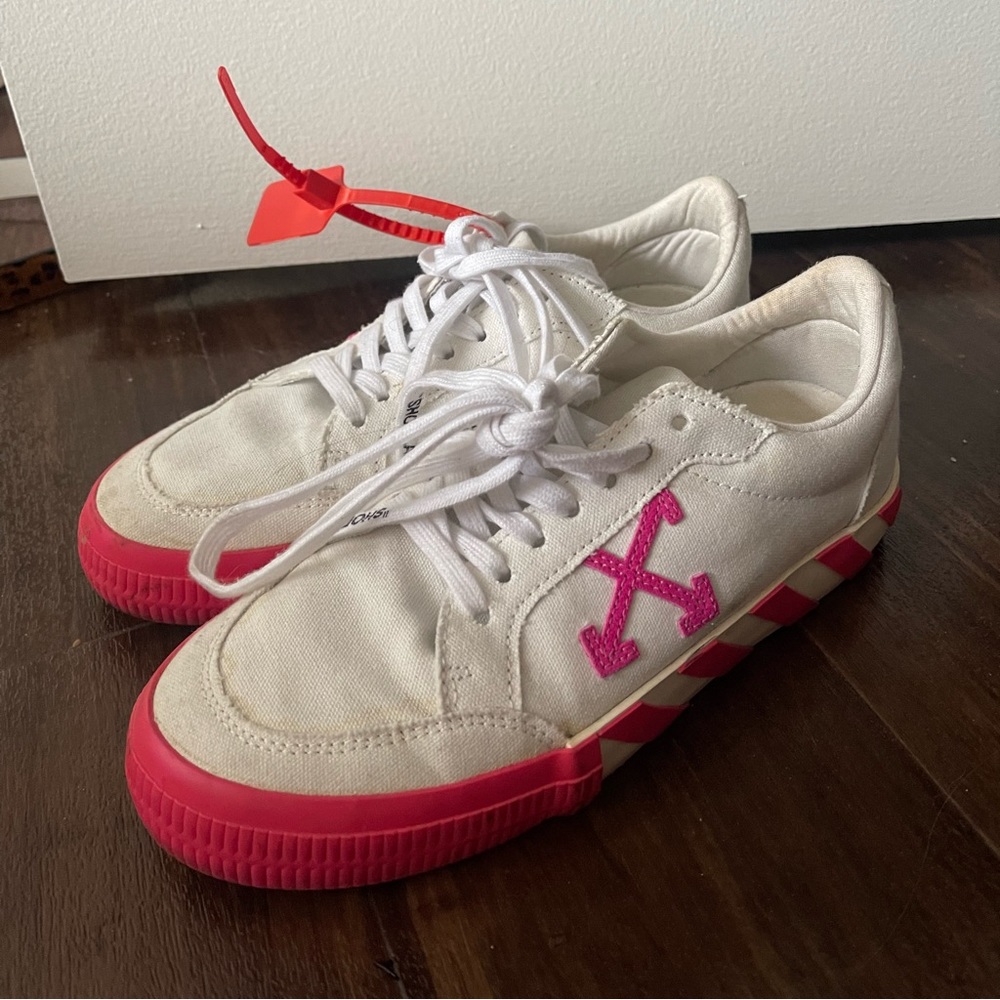 Off-White canvas sneakers hot pink